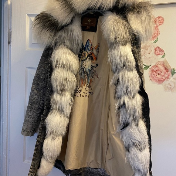 Real fur Parka - Picture 3 of 11